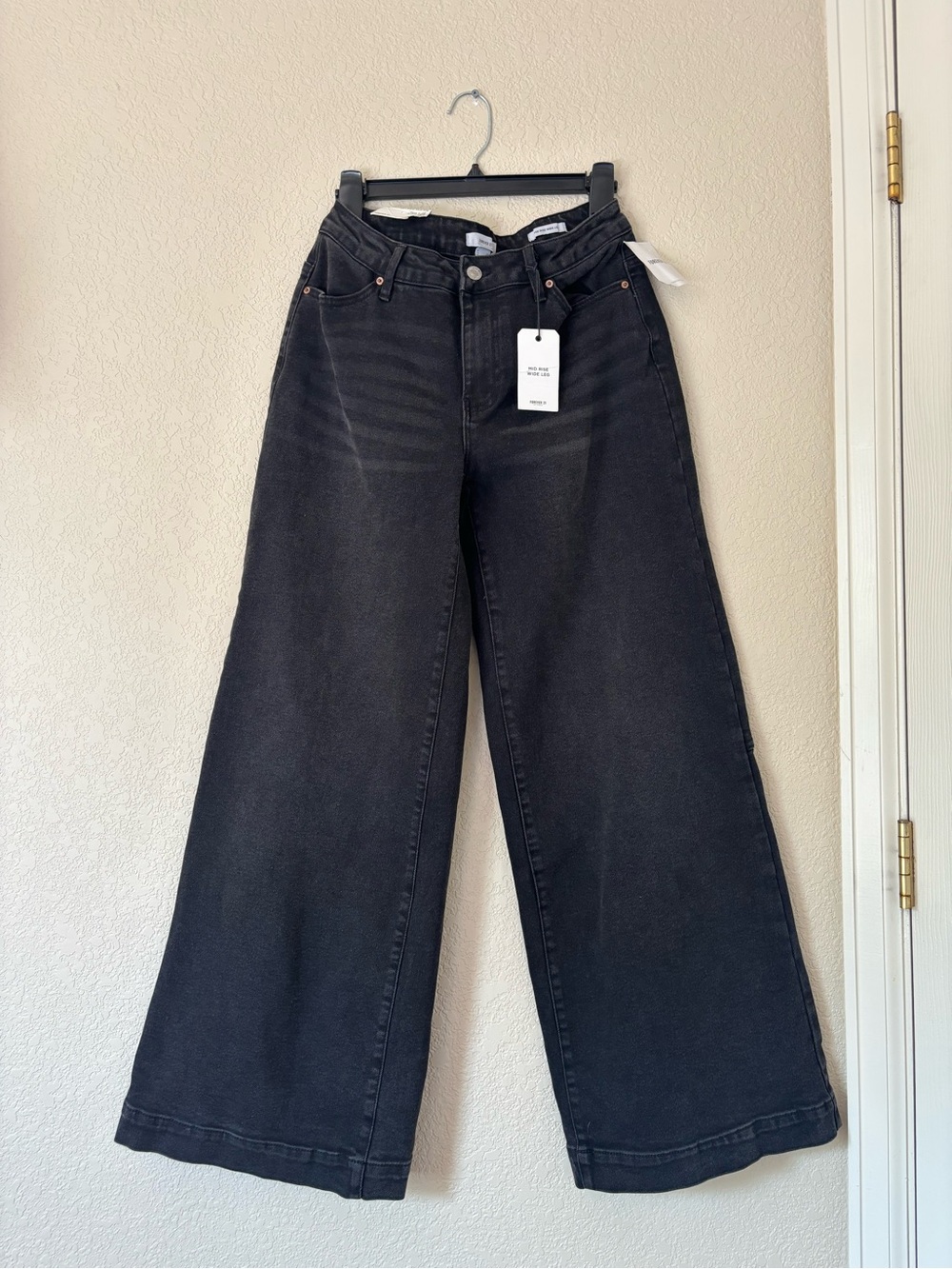 Forever 21 black/gray mid rise wide leg jeans size 27 - brand new with tag